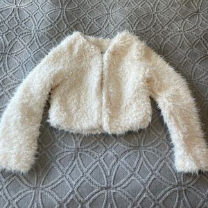 WOMANS FAUX FUR CROPPED JACKET